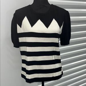Black and White Striped Women's Top new with tags vintage St john